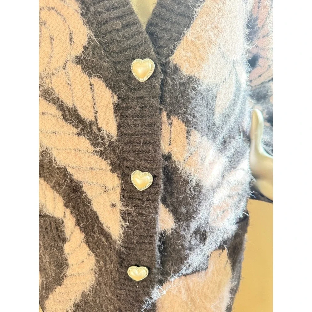 ELF SACK Black & Pink‎ Peach Pattern Oversized Fuzzy Knit Cardigan Heart Buttons